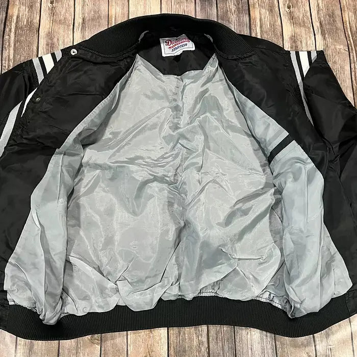 Chicago White Sox Vintage 90s Black Starter Diamond Jacket – Front View