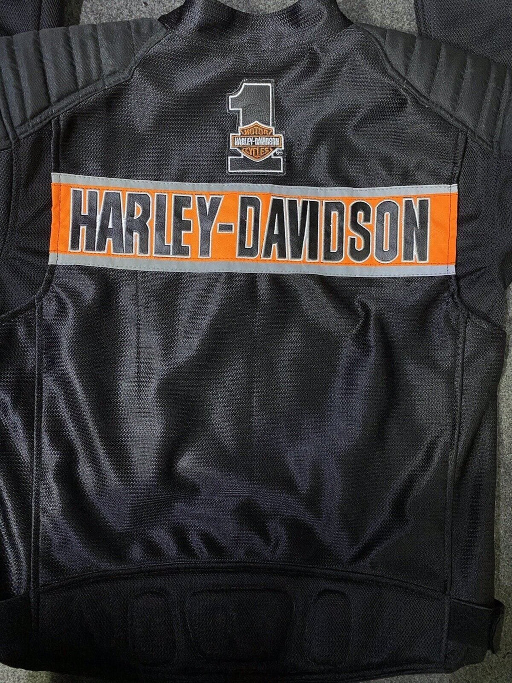 Men's Harley-Davidson Victory Lane Leather Motorcycle Jacket – Front View 2